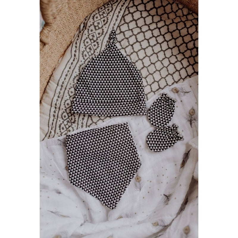 Malabar Baby Organic Cotton Bandana Bib, Mitten, Hat Set - Greenwich