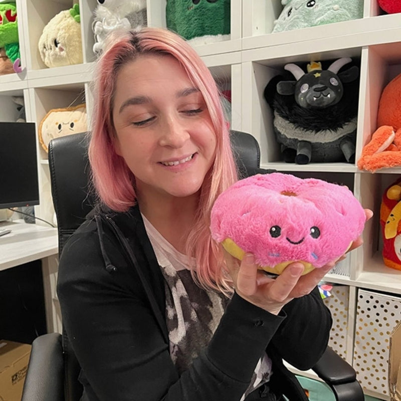 Squishable Snugglemi Snackers - Pink Donut