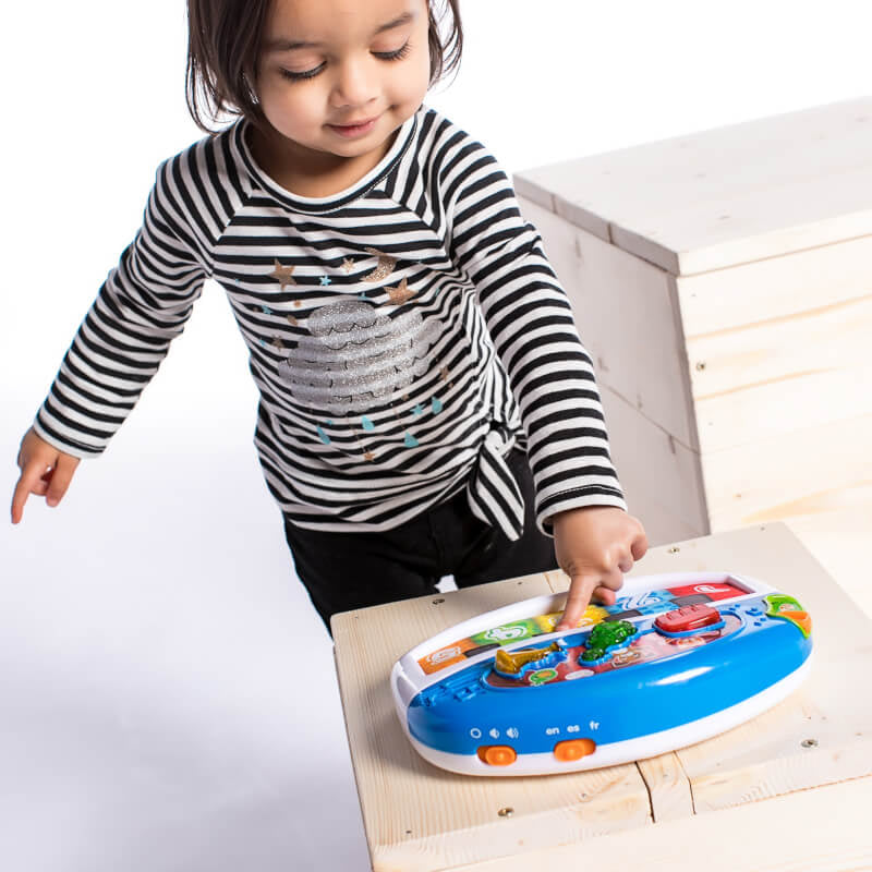 Baby Einstein™ 探索與彈奏鋼琴™