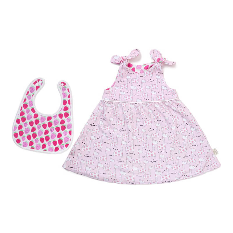Cotton Pigs Giraffe and Strawberries Bib Set