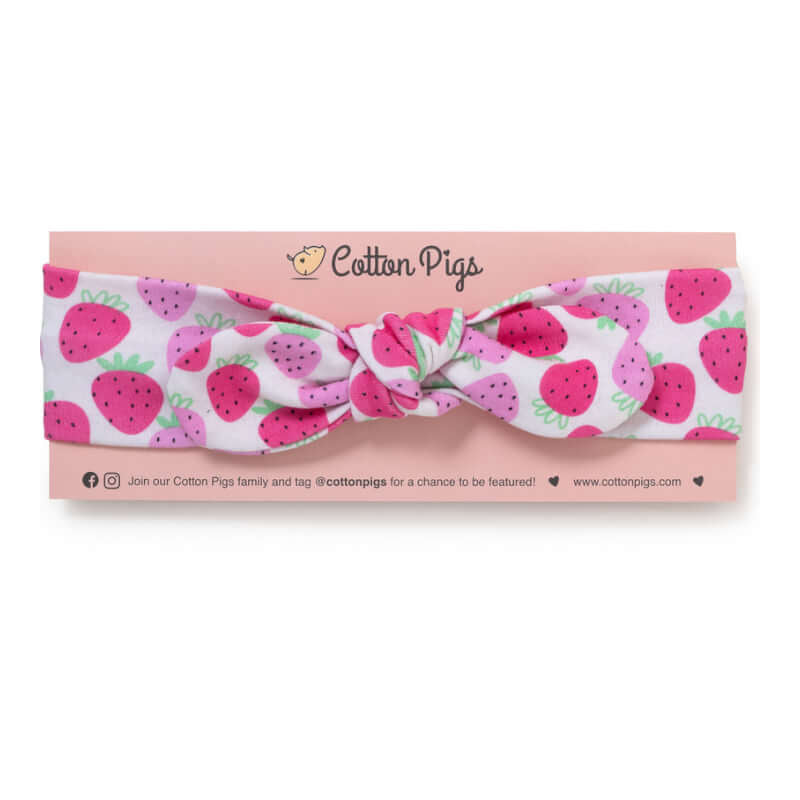 Cotton Pigs Giraffe and Strawberries Gift Set with Headband