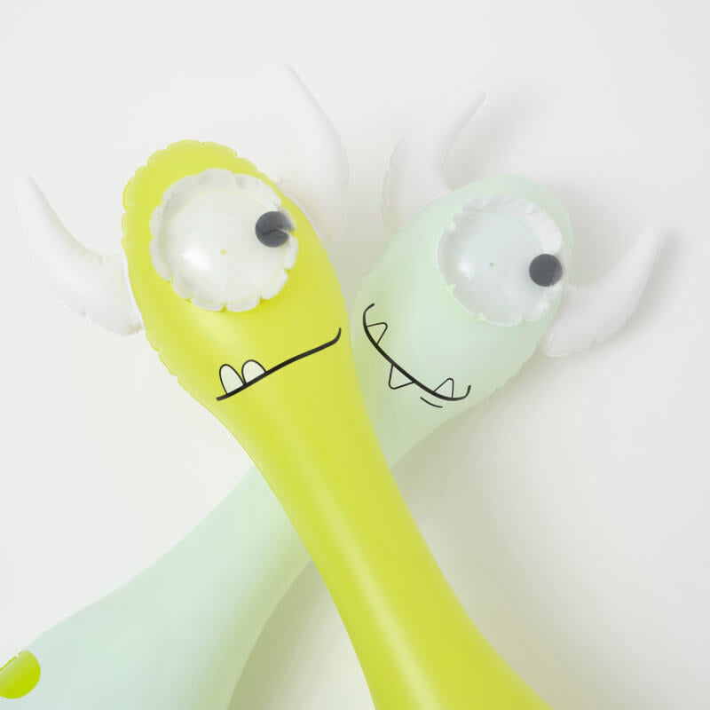 SUNNYLiFE Inflatable Buddy - Monty the Monster (set of 2)