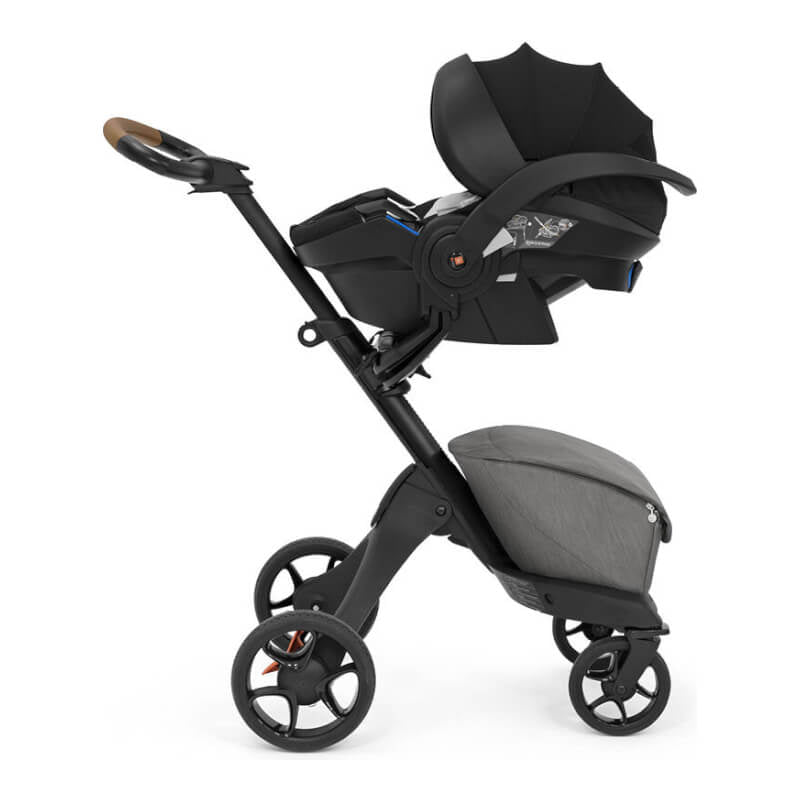 Stokke® iZi Go Modular™ X1 by BeSafe® 汽車座椅 - 黑色