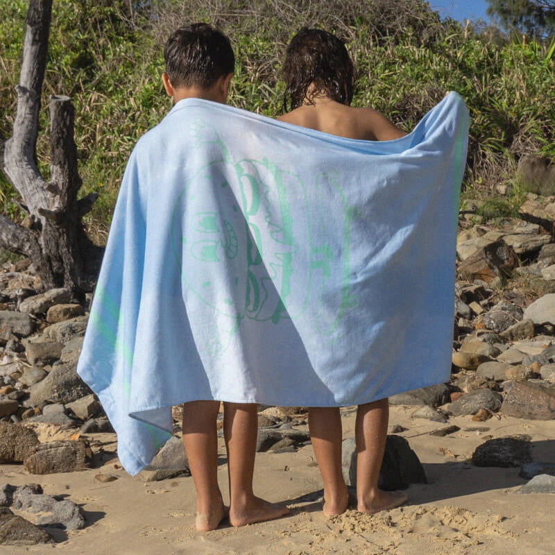 SUNNYLiFE Kids Beach Towel - The Sea Kids Blue-Lime