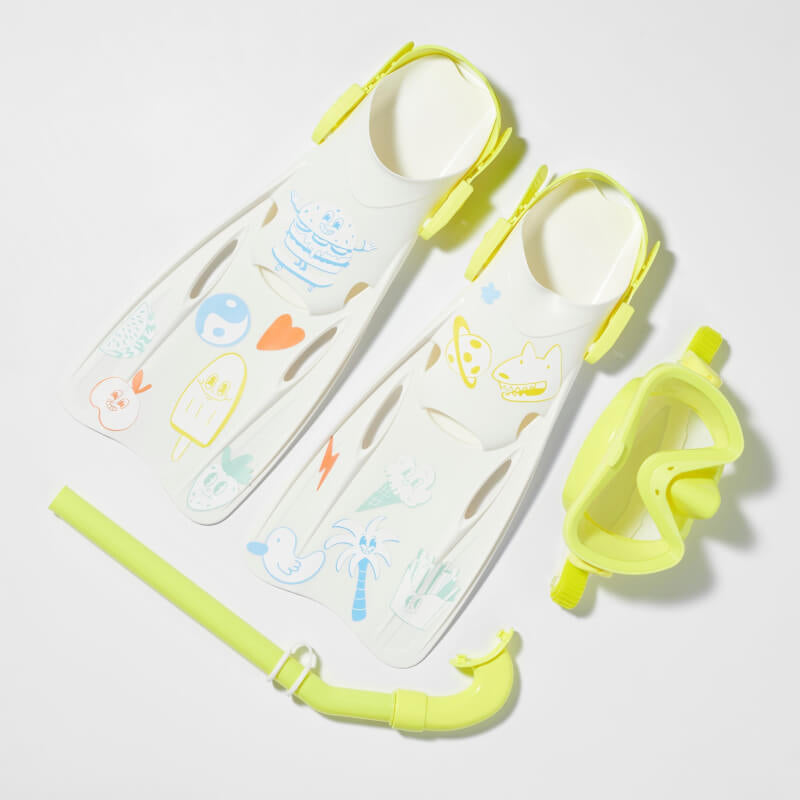 SUNNYLiFE Kids Snorkel Set Medium - The Sea Kids Yellow