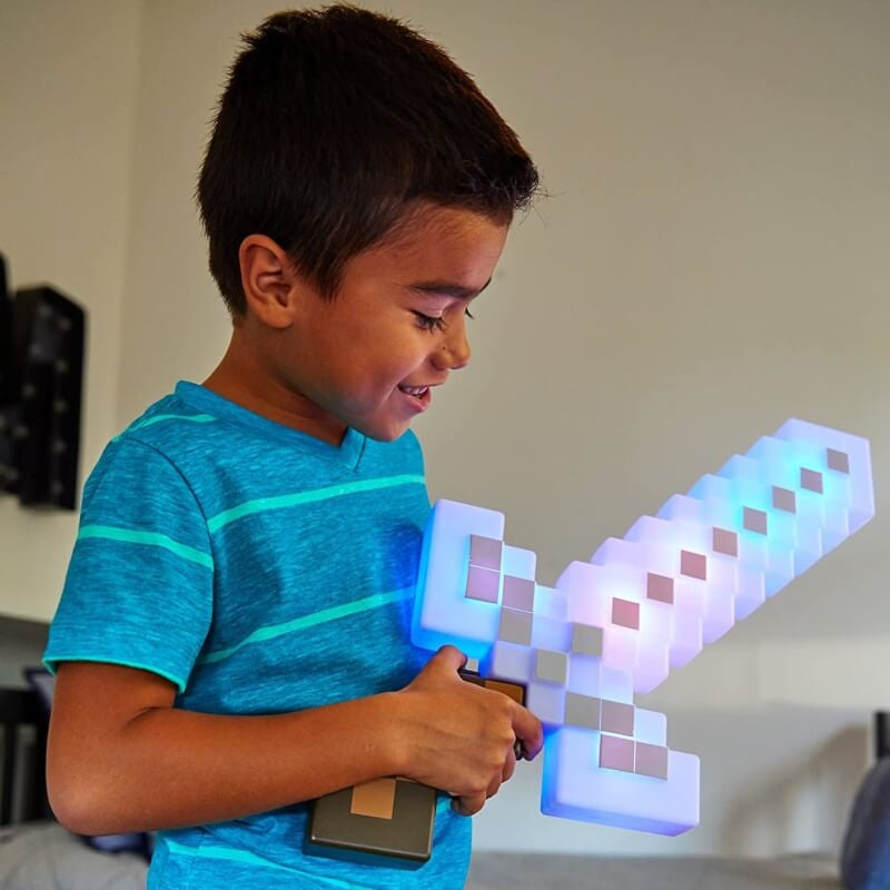 Pixel Art Toy Light-Up Adventure Sword + Steve Cardboard Head Toy Set