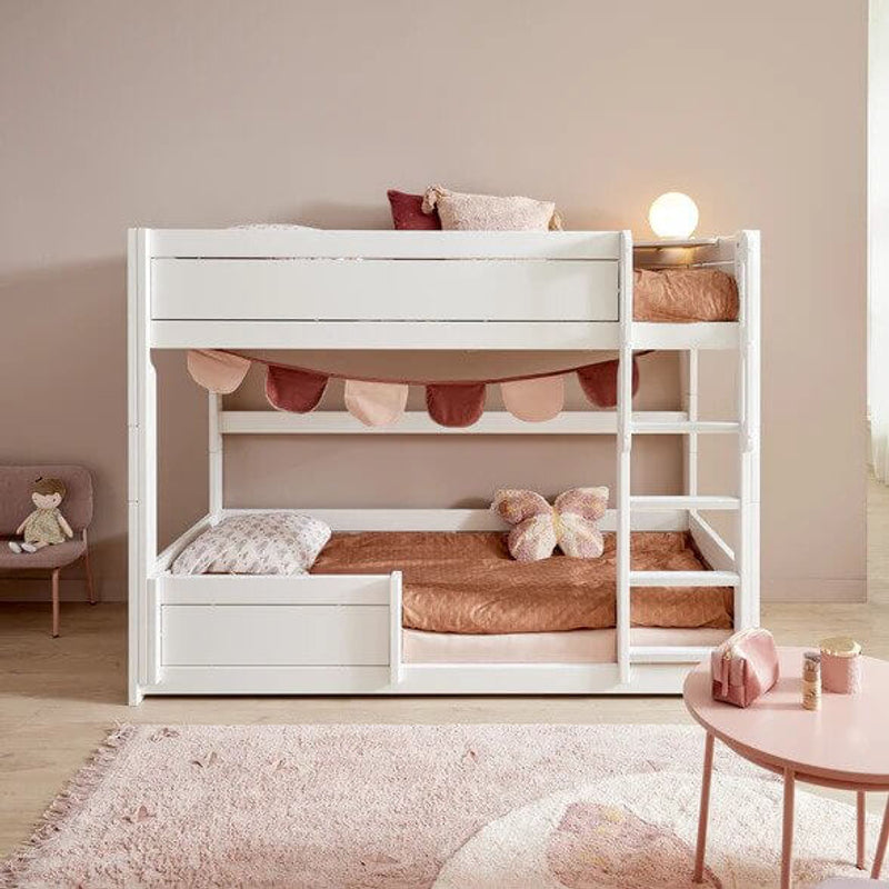 LIFETIME Kidsrooms Low Bunk Bed with Straight Ladder 90x200cm
