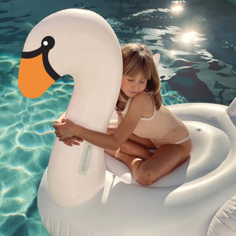 SUNNYLiFE Luxe Ride-On Float - Swan