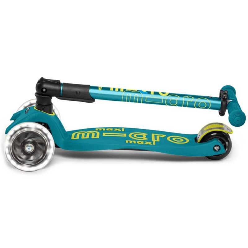 Micro Scooter Maxi Deluxe Foldable - LED