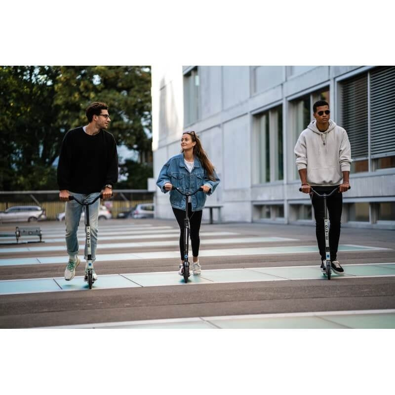 Micro Scooter Metropolitan Deluxe - Black