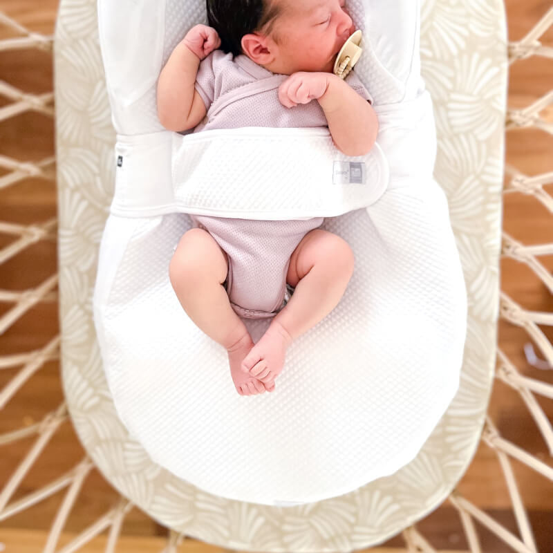 Red Castle | Cocoonababy Nest with Fitted Sheet