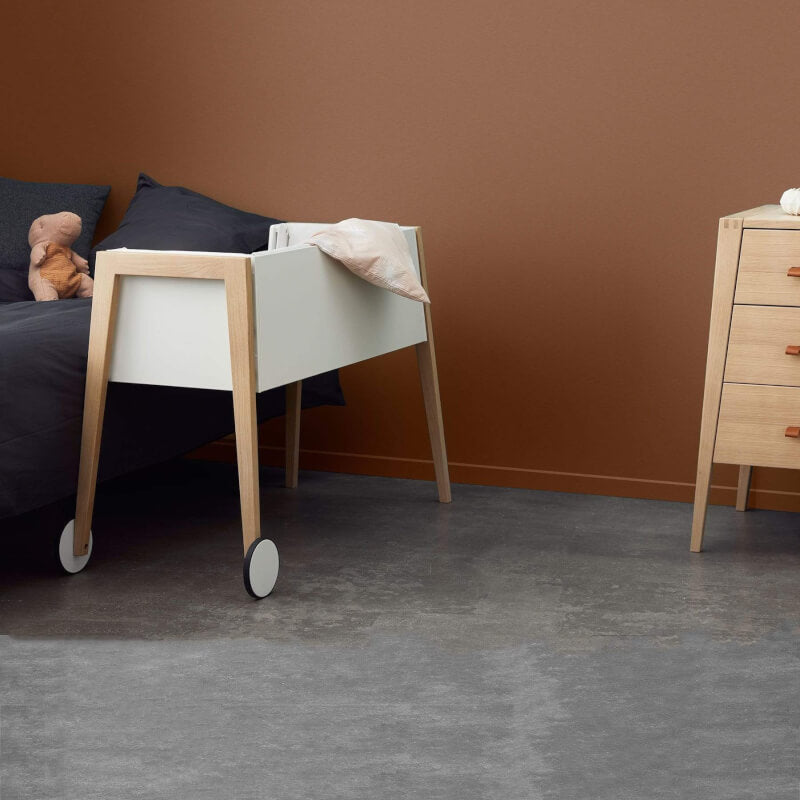 Leander Linea Side-by-Side Bed with Mattress - Oak