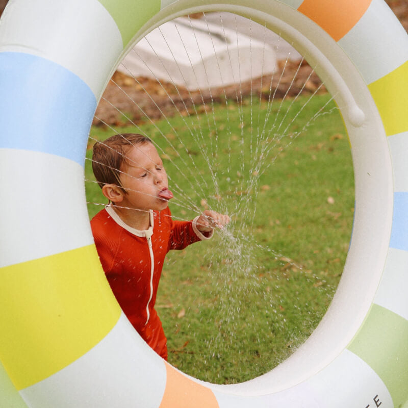 SUNNYLiFE Snail Giant Sprinkler - Into the Wild Multi