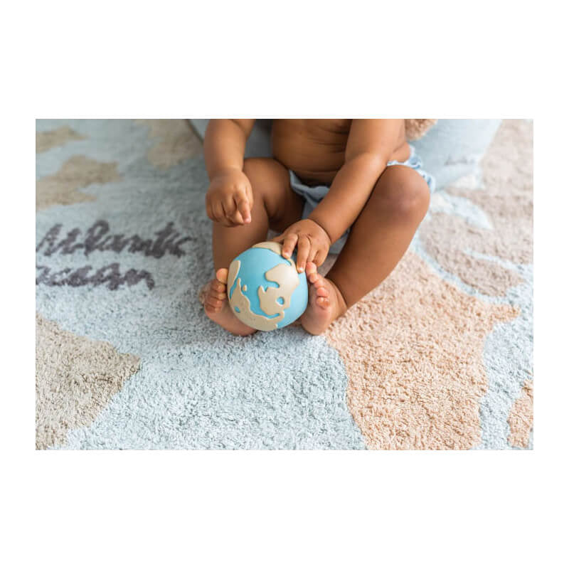 Oli&Carol Teether & Bath Toy - Earthy the World Ball