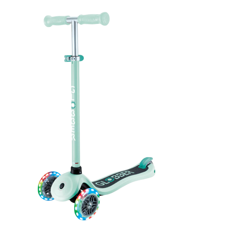 Globber Primo Lights V2 滑板車