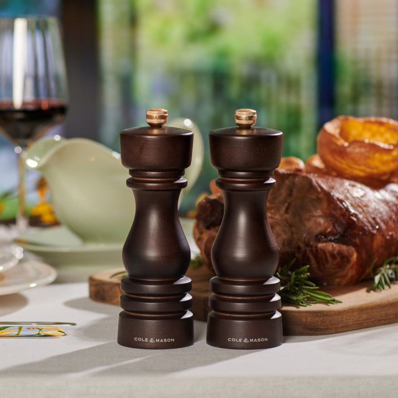Cole & Mason London 220mm/ 8in Dark Chocolate Gift Set