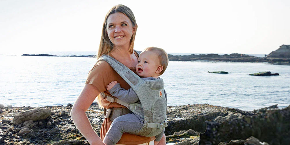 The Benefits of Babywearing