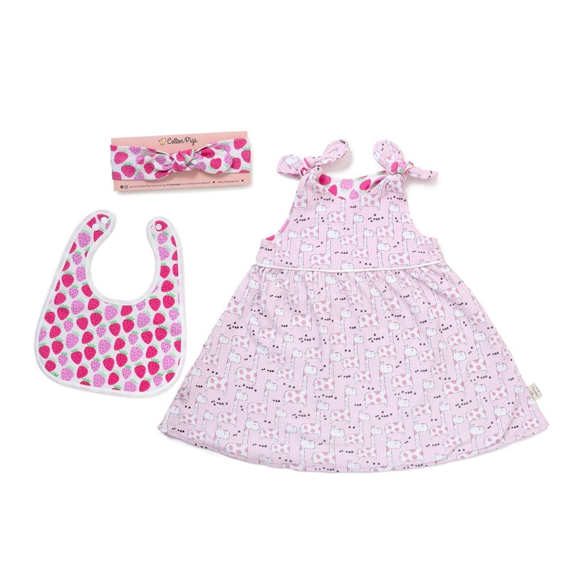 Cotton Pigs Giraffe and Strawberries Gift Set with Headband