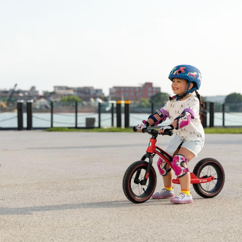 Micro Scooter Balance Bike Deluxe - Red
