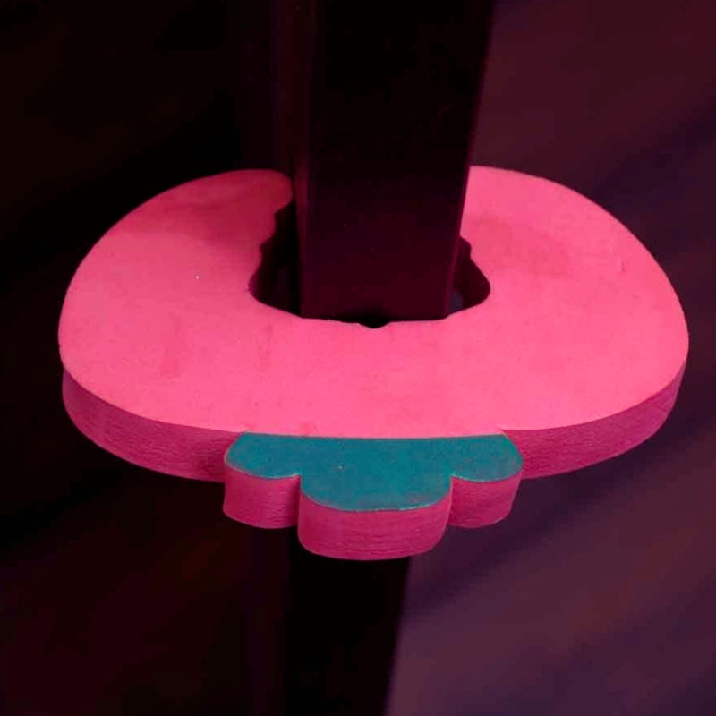 Farlin Strawberry Safety Guard for Door