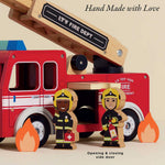 Le Toy Van Fire Engine & Firefighters (4) FSC 100%