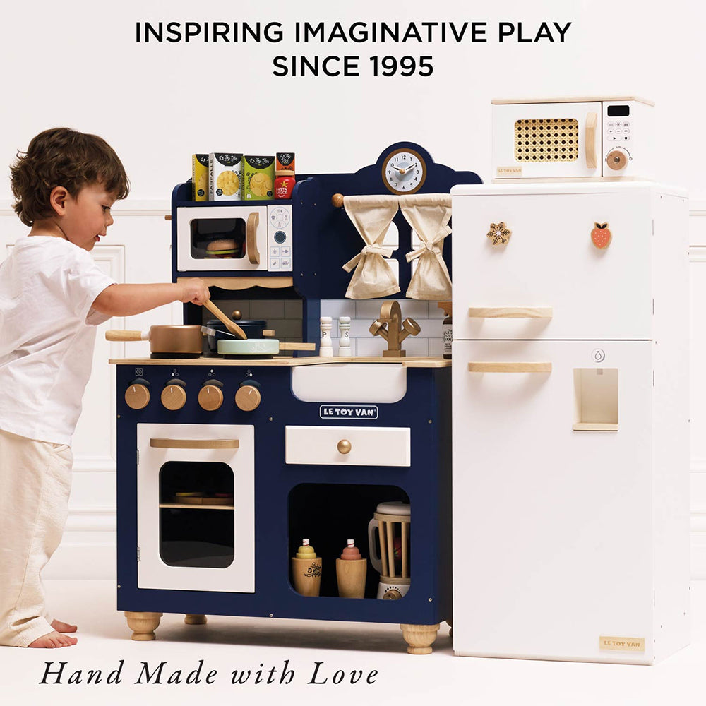 Le Toy Van Oxford Wooden Play Kitchen (1) FSC 100%