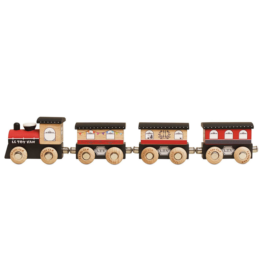 Le Toy Van Red Royal Express Train & Carriages - 4 Piece (6) FSC 100%