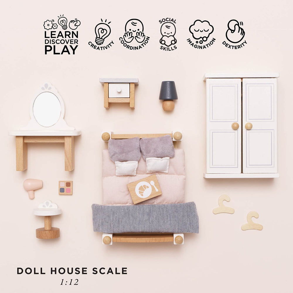 Le Toy Van Wooden Dolls house Bedroom - 19 Piece (4) FSC 100%