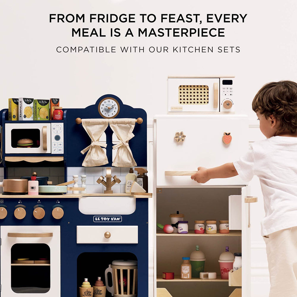 Le Toy Van Microwave Set (4) FSC 100%