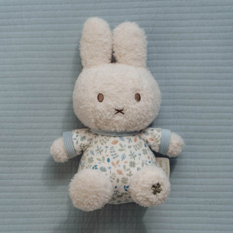 Tiamo Miffy Little Dutch Cuddle Toy 20cm - Lucky Leaves