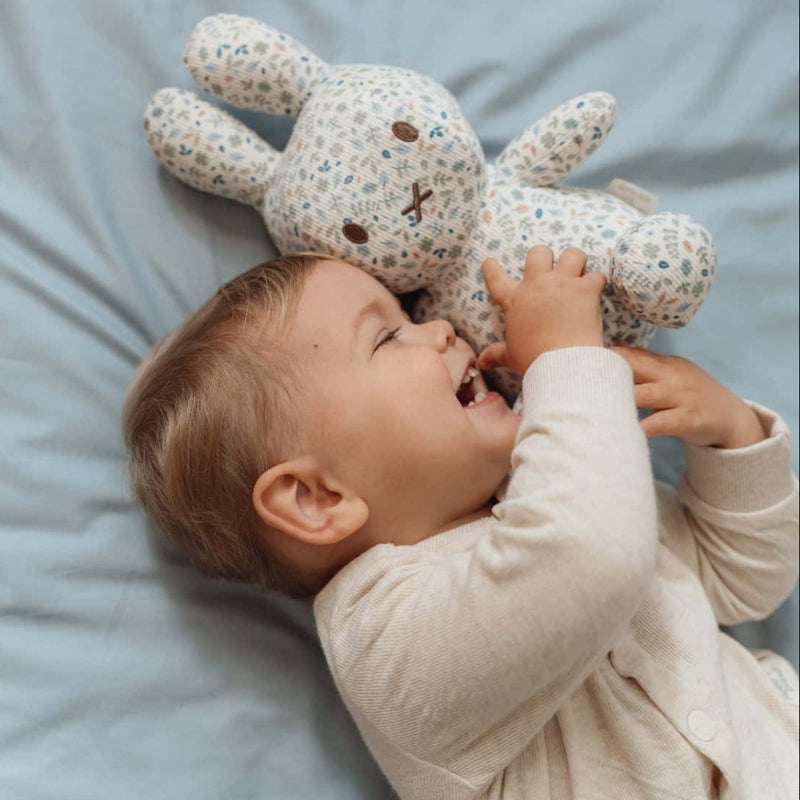 Tiamo Miffy Little Dutch 毛絨玩具，全身印花，20公分 - 幸運葉