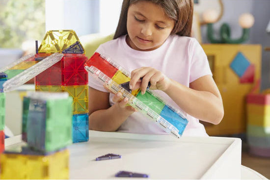 Magna-Tiles Rail Racers Deluxe™ 90 Piece Set