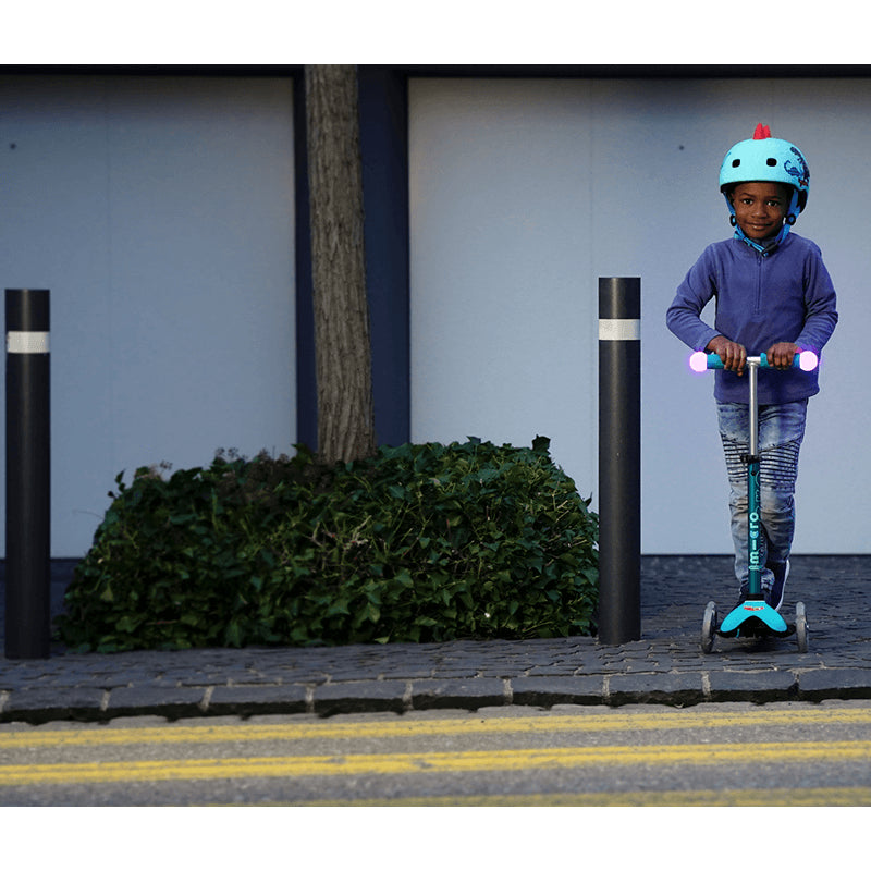 Micro Scooter Mini Deluxe LED - Magic