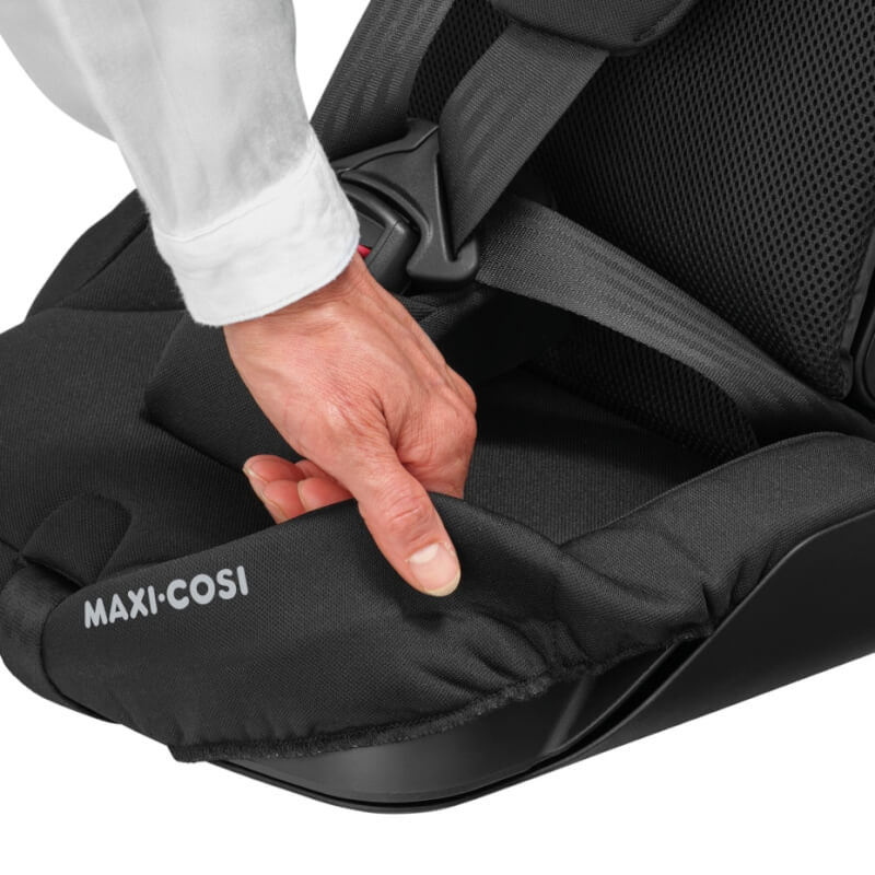 Maxi-Cosi Nomad Plus Car Seat (15-48 months) - Authentic Black