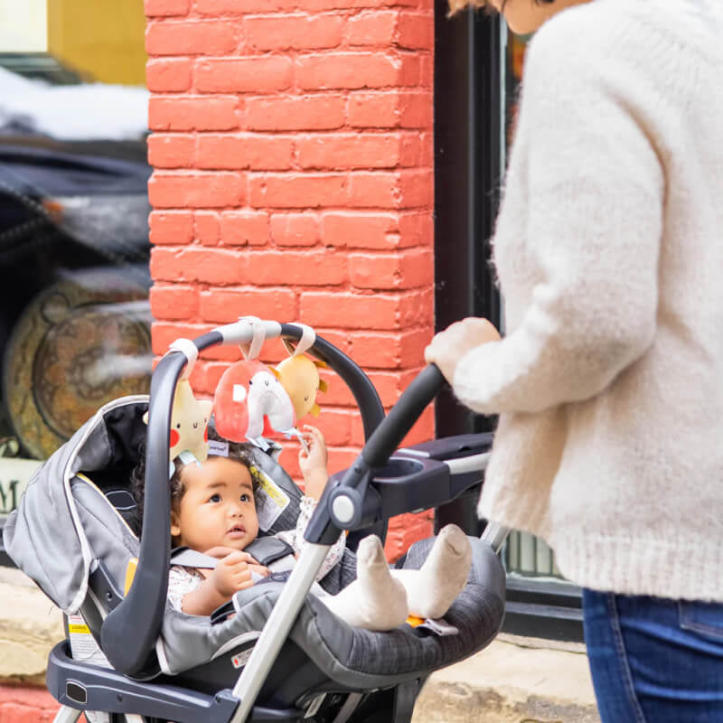 Pearhead Stroller Toy - Rainbow - 3-Pack