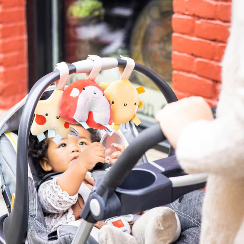 Pearhead Stroller Toy - Rainbow - 3-Pack