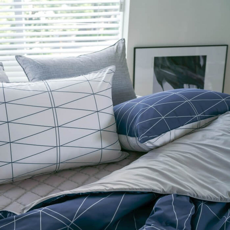 Jadaloo Anti-Dustmite Single Bed Duvet Set without Padding - Blue Diamonds