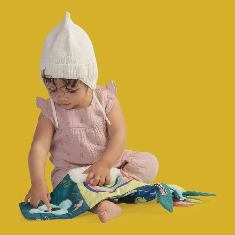 Manhattan Toy Songbird Activity Book