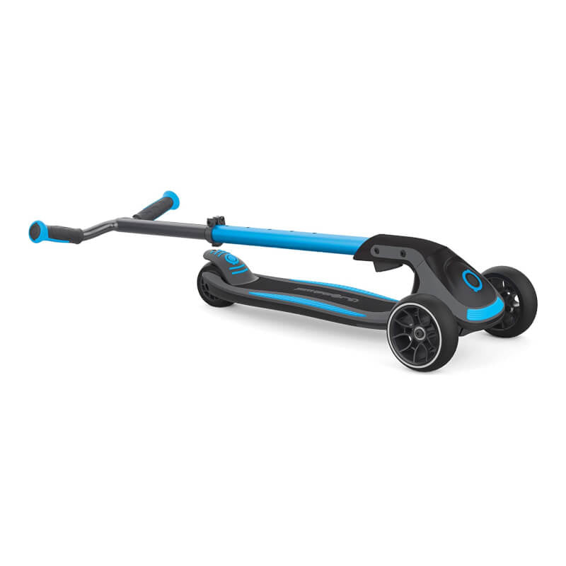 Globber Ultimum Lights Scooter