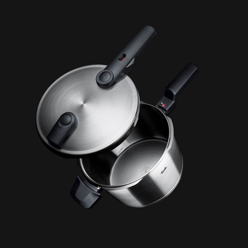 Fissler Vitaquick Premium Pressure Cooker 26cm/10l W/Perforated Insert