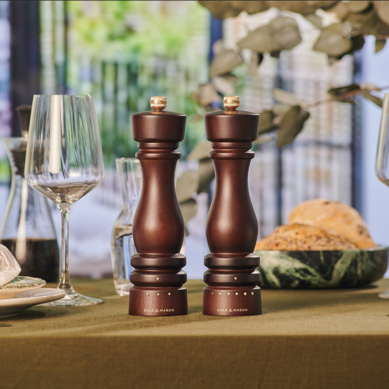 Cole & Mason London 180mm/ 7in Chocolate Grind Select Gift Set