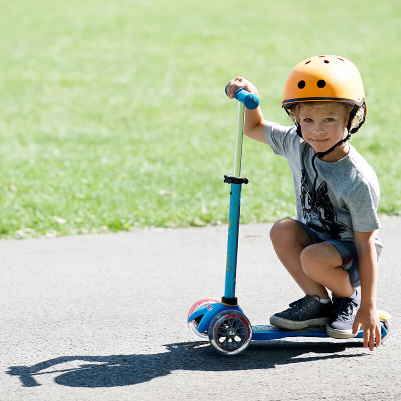 Micro Scooter Mini Deluxe - LED