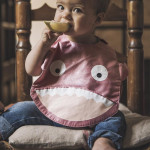 BabyBites Bib - Shark Pink
